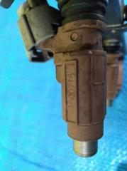 Инжектор SUZUKI EVERY DA64W K6A 1500718 3 ракурс