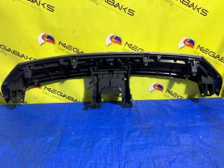 Решетка радиатора HONDA STEP WAGON RK1 R20A 4 ракурс Решетка радиатора HONDA STEP WAGON RK1 R20A 4 ракурс