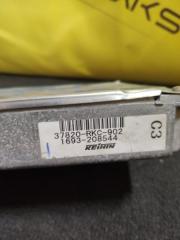 Блок управления efi HONDA ELYSION RR1 K24A 37820-RKC-902 2 ракурс