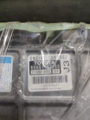 Блок управления efi TOYOTA IST NCP115 1NZ-FE 8966152F60 2 ракурс