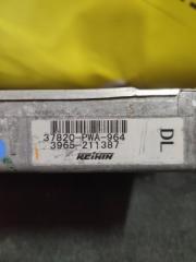 Блок управления efi HONDA FIT GD1 L13A 37820-PWA-964 2 ракурс