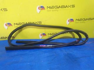 Уплотнительная резинка дверей левая задняя INFINITI QX50 J55 1802151352 2 ракурс