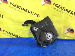 Педаль ручника MERCEDES-BENZ CLS-CLASS C219 A2034201684 1 ракурс Педаль ручника MERCEDES-BENZ CLS-CLASS C219 A2034201684 1 ракурс