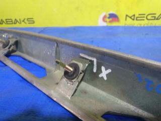 Накладка 5-й двери MAZDA FAMILIA BJ5P 3 ракурс