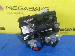 Блок управления abs NISSAN LEAF AZE0 EM57 284B13NK0A 1 ракурс