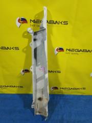 Щечка правая передняя NISSAN ATLAS F24 2 ракурс