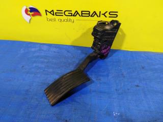 Педаль подачи топлива MITSUBISHI CANTER FBA20 3114-0058 1 ракурс Педаль подачи топлива MITSUBISHI CANTER FBA20 3114-0058 1 ракурс