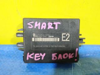 Электронный блок TOYOTA C-HR ZYX10 89784-33020 1 ракурс