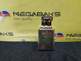 Электронный блок MITSUBISHI DIAMANTE F36A MR372294 1 ракурс