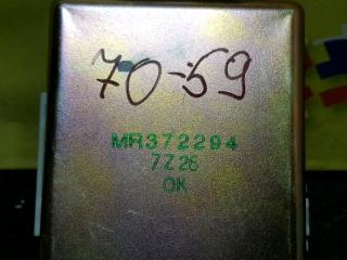 Электронный блок MITSUBISHI DIAMANTE F36A MR372294 3 ракурс