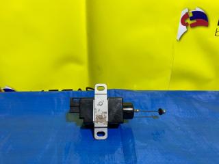 Замок багажника NISSAN CEFIRO A33 84680 40U00 4 ракурс