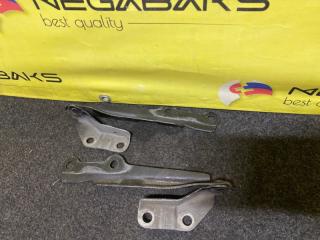 Петля капота MAZDA ROADSTER NB8C 2 ракурс
