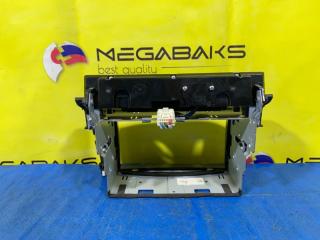 Консоль магнитофона MAZDA AXELA BK3P 4 ракурс