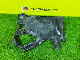 Блок предохранителей TOYOTA PRIUS ZVW55 82641-47050 3 ракурс