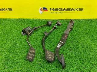 Педаль сцепления TOYOTA VITZ NCP10 1 ракурс