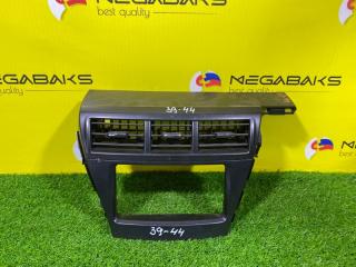 Консоль магнитофона TOYOTA PRIUS ALPHA ZVW41 2ZR-FXE 1 ракурс