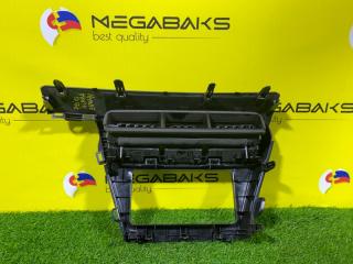 Консоль магнитофона TOYOTA PRIUS ALPHA ZVW41 2ZR-FXE 2 ракурс