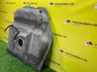 Бензобак NISSAN R'NESSA N30 SR20DE 2 ракурс