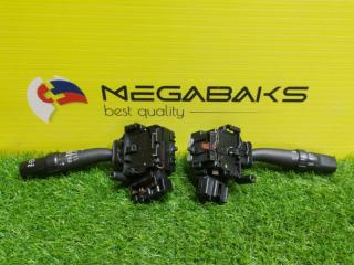 Блок подрулевых переключателей правый TOYOTA AVENSIS AZT251 84652-2G490 1 ракурс