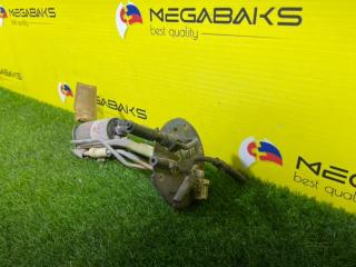 Топливный насос MITSUBISHI PROUDIA S33 8A80 MR473594 3 ракурс