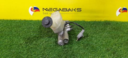 Главный тормозной цилиндр TOYOTA CELICA ST202 3S-GE 472012B190 1 ракурс