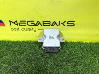 Электронный блок MAZDA AXELA BM PE02 18561 1 ракурс