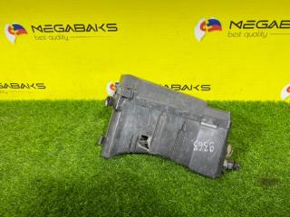 Блок предохранителей SUBARU IMPREZA GP3 FB16 2 ракурс