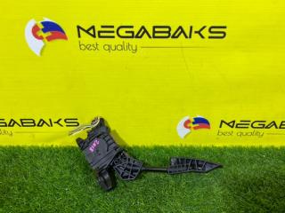 Педаль подачи топлива SUZUKI SWIFT ZD83S K12C 49400-68P00 2 ракурс Педаль подачи топлива SUZUKI SWIFT ZD83S K12C 49400-68P00 2 ракурс