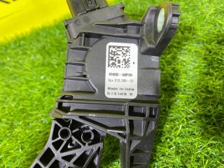 Педаль подачи топлива SUZUKI SWIFT ZD83S K12C 49400-68P00 3 ракурс