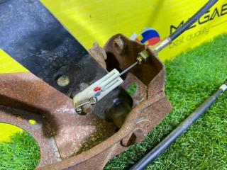Педаль тормоза MITSUBISHI PAJERO V26W 4M40 5 ракурс