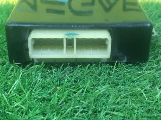 Электронный блок TOYOTA HIACE KZH106 88650-26060 2 ракурс
