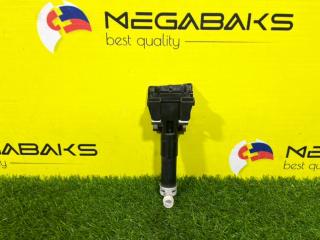Форсунка омывателя правая TOYOTA AQUA NHP10 79855 1 ракурс