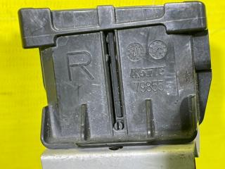 Форсунка омывателя правая TOYOTA AQUA NHP10 79855 5 ракурс