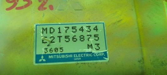 Блок управления efi MITSUBISHI LANCER CD3A 4G91 MD175434 3 ракурс