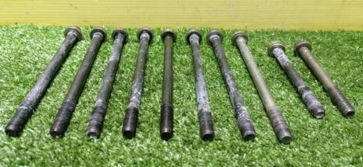 Болты головки цилиндров SUBARU FORESTER SG5 EJ205 2 ракурс