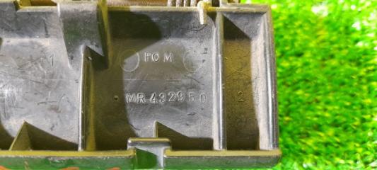 Ручка задней двери MITSUBISHI DINGO CQ2A 4G15 3 ракурс