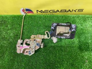 Замок 5-й двери MAZDA CAPELLA GW5R G14S62310D 4 ракурс