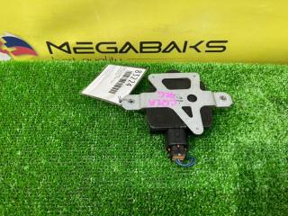 Замок 5-й двери MITSUBISHI DINGO CQ1A MR432679 3 ракурс