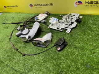 Доводчик двери правый задний NISSAN ELGRAND TE52 3 ракурс Доводчик двери правый задний NISSAN ELGRAND TE52 3 ракурс