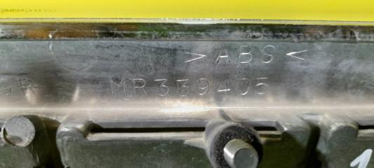 Решетка радиатора MITSUBISHI PROUDIA S32A MR339405 3 ракурс