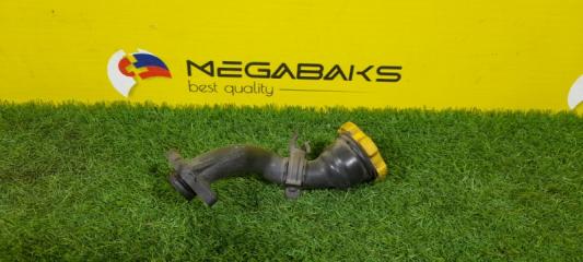Маслозаливная горловина SUBARU LEGACY BH5 EJ20 2 ракурс