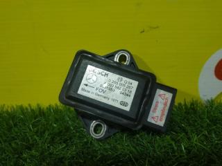 Датчик ускорения MERCEDES-BENZ CLS-CLASS WDD2193561A014944 A0035420318 1 ракурс