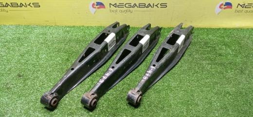 Рычаг правый задний SUBARU OUTBACK BS9 FB25 20250AL011 3 ракурс Рычаг правый задний SUBARU OUTBACK BS9 FB25 20250AL011 3 ракурс