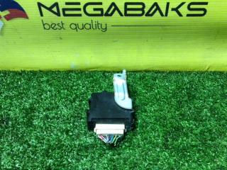 Электронный блок TOYOTA PRIUS ZVW30 2ZR-FXE 89960-47121 2 ракурс Электронный блок TOYOTA PRIUS ZVW30 2ZR-FXE 89960-47121 2 ракурс