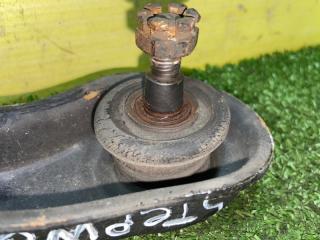 Рычаг правый задний HONDA STEP WAGON RF2 B20B 2 ракурс