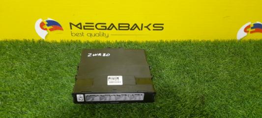 Электронный блок TOYOTA VOXY ZWR80 89681-28020 1 ракурс