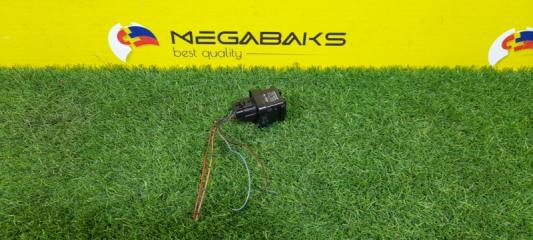 Реле TOYOTA ESTIMA TCR10 2TZ-FZE 85932-12030 1 ракурс Реле TOYOTA ESTIMA TCR10 2TZ-FZE 85932-12030 1 ракурс