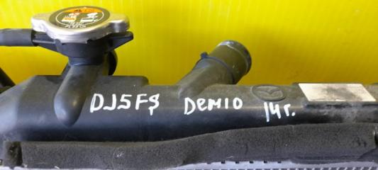 Радиатор основной MAZDA DEMIO DJ5FS S5-DPTS 3 ракурс