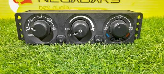 Блок управления климат-контролем MITSUBISHI DINGO CQ2A MR398192 1 ракурс