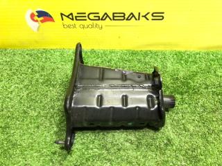 Жесткость бампера левая передняя TOYOTA MARK X GRX135 4GR-FSE 1 ракурс Жесткость бампера левая передняя TOYOTA MARK X GRX135 4GR-FSE 1 ракурс
